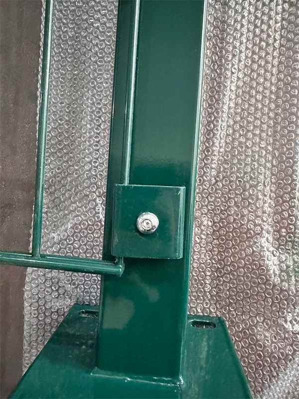 A detail of installation clip of 2D fence.