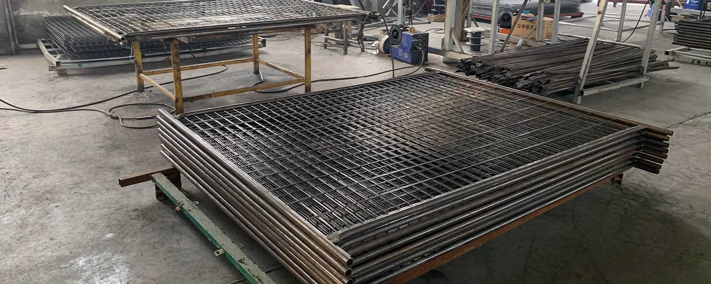 There are several Australia Temporary Fence panels in the welding workshop.