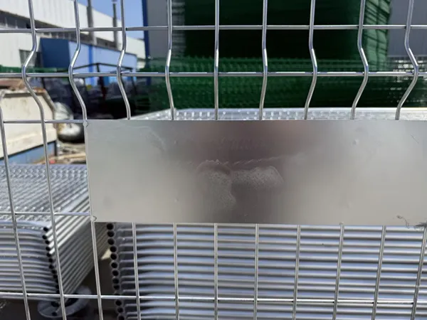 Detailed display of the logo-ready plate for Canada temporary fence panels.