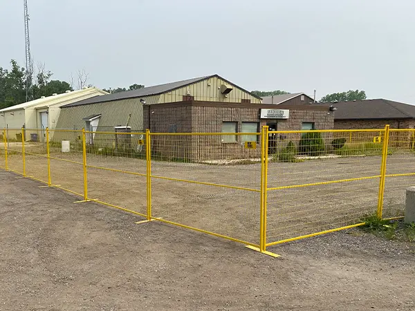 The Canada temporary fences are installed at the residence construction site.