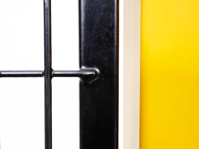 A detailed structure of mesh panel and frame welding point of machine guarding fence panel.