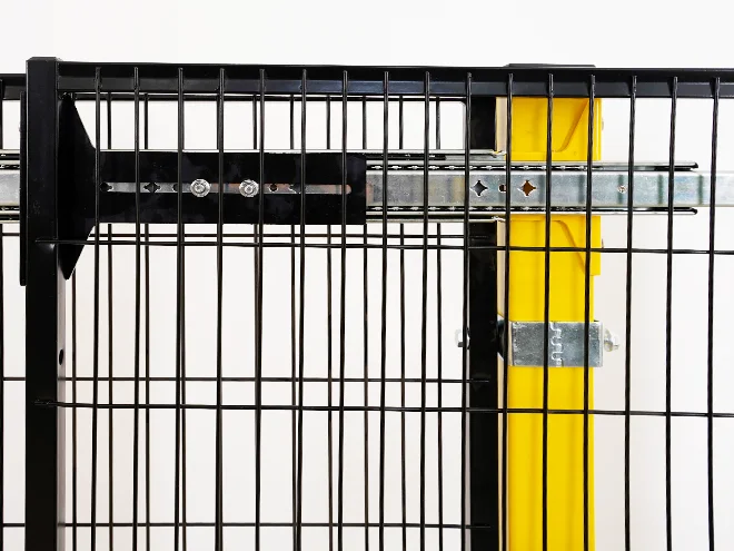 A detailed structure of sliding rail of machine guarding fence sliding gate.