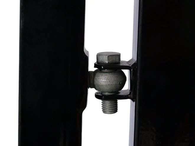 The detail of hinge of single fence gate.