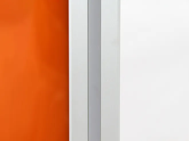 A post detail of workshop safety fence arc light panel aluminum alloy.