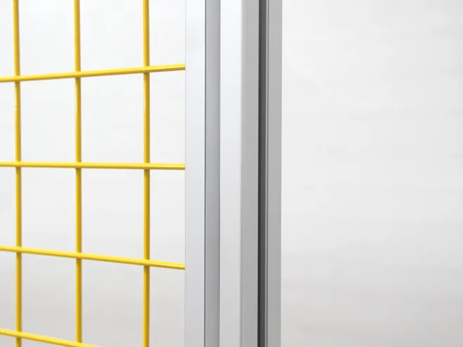 A side post detail of workshop safety fence arc light panel aluminum alloy.